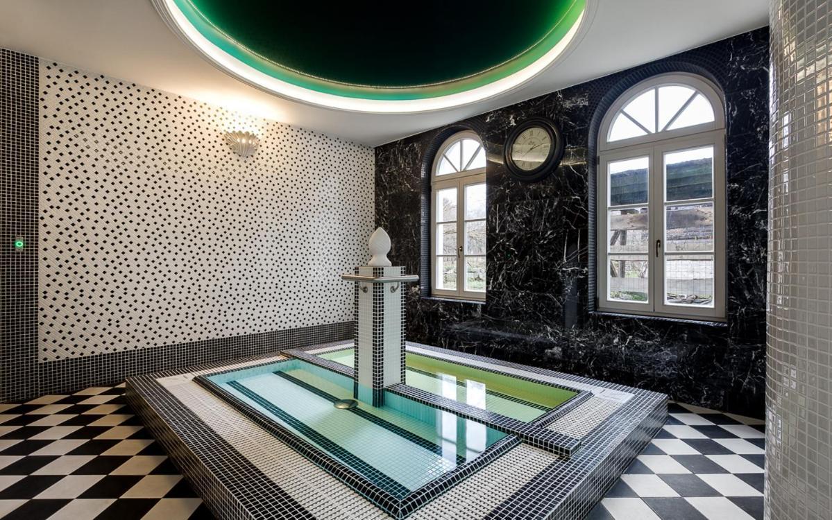 Hotel Stary Zdroj Świeradów-Zdrój 外观 照片